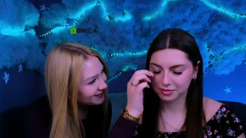 Amalia online show from 04-22-26, 08:10