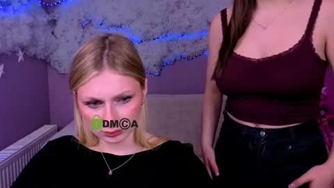 Snapshot of amalialowell chatting on 06-13-26, 09:07 Amalia online show from 06-13-26, 09:07