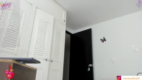 Snapshot of amalix23 chatting on 07-17-26, 10:36 Amalia Ig online show from 07-17-26, 10:36