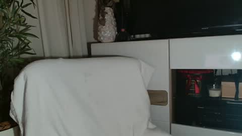 Angel or Demon online show from 03-31-26, 10:37