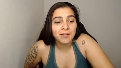 The queen of the biceps  online show from 01-31-25, 03:00