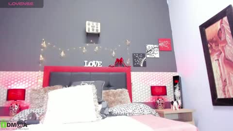 diana        Private is Open online show from 03-08-25, 01:39