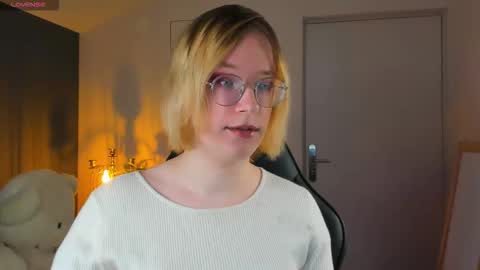 Hi im Amanda online show from 10-25-25, 10:01