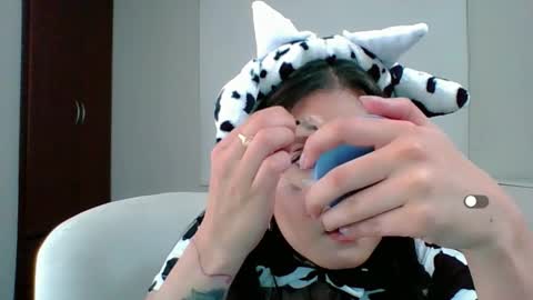 Snapshot of amanda_callum_ chatting on 10-31-25, 11:17 Katha online show from 10-31-25, 11:17