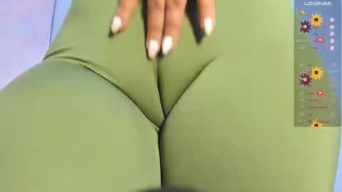 Amanda Marcuzzi  online show from 11-05-25, 11:54