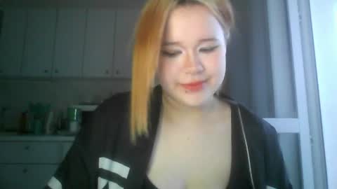 Snapshot of amanda_mia chatting on 06-30-26, 04:08 amanda_mia online show from 06-30-26, 04:08