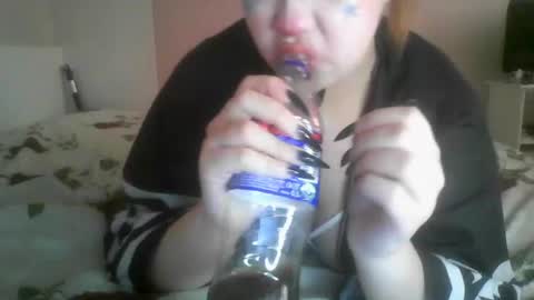 Snapshot of amanda_mia chatting on 07-08-26, 12:37 amanda_mia online show from 07-08-26, 12:37