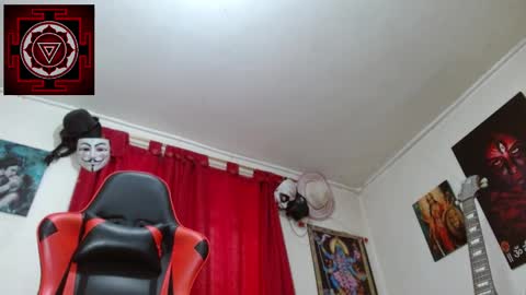 Amanda Valeska online show from 11-23-25, 03:56