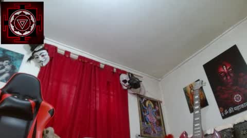 Snapshot of amanda_valeska chatting on 05-31-26, 04:25 Amanda Valeska online show from 05-31-26, 04:25