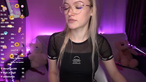 Snapshot of amandaafire chatting on 12-14-24, 05:36 Amanda online show from 12-14-24, 05:36