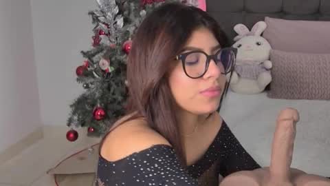 Amanda online show from 11-30-25, 01:04