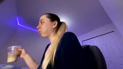 Amanda online show from 03-02-25, 11:39