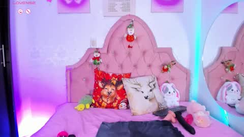 Snapshot of amandalee26 chatting on 12-03-25, 06:50 amandalee26 online show from 12-03-25, 06:50