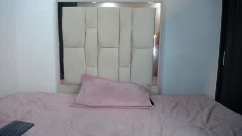 Snapshot of amandarousell chatting on 12-22-24, 12:07 AmandaRousel online show from 12-22-24, 12:07