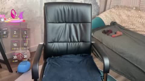 Snapshot of amandastrongj chatting on 11-24-25, 01:05 Amanda online show from 11-24-25, 01:05