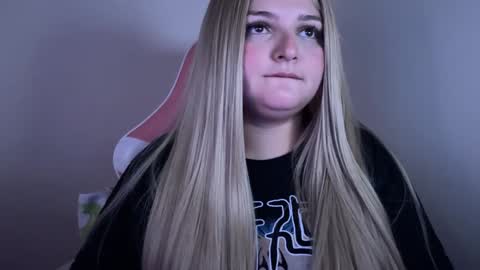 Amandha online show from 02-05-25, 10:33