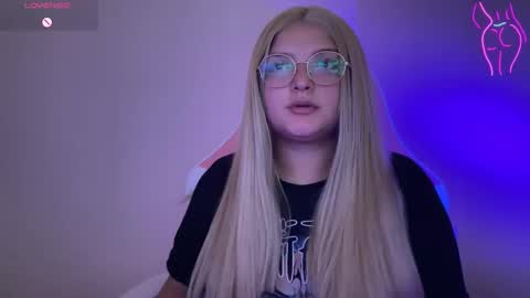 Amandha online show from 02-17-25, 10:58