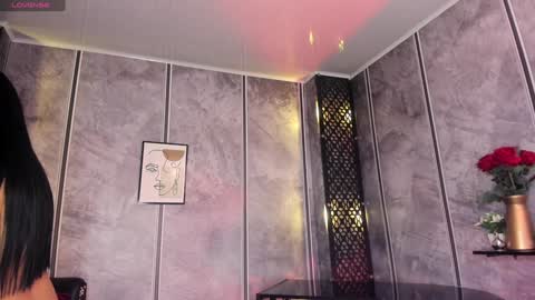 Snapshot of amara_lewiis chatting on 02-05-25, 12:06 Amara Lewis online show from 02-05-25, 12:06