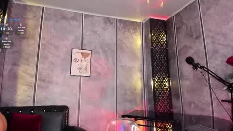 Snapshot of amara_lewiis chatting on 03-04-25, 12:12 Amara Lewis online show from 03-04-25, 12:12