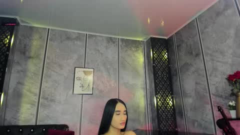 Snapshot of amara_lewiis chatting on 09-16-25, 12:06 Amara Lewis online show from 09-16-25, 12:06