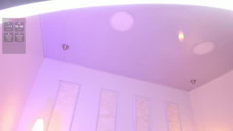 Snapshot of amara_lewiis chatting on 10-25-25, 12:13 Amara Lewis online show from 10-25-25, 12:13