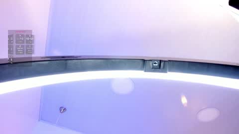 Snapshot of amara_lewiis chatting on 10-30-25, 12:17 Amara Lewis online show from 10-30-25, 12:17