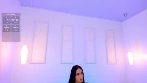 Snapshot of amara_lewiis chatting on 11-18-25, 12:20 Amara Lewis online show from 11-18-25, 12:20