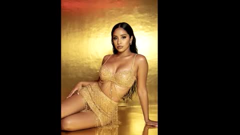 Snapshot of amara_lux chatting on 11-19-25, 04:51 Amara Lux online show from 11-19-25, 04:51