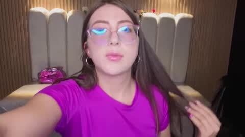 amara_sexy_ online show from 02-22-26, 07:56