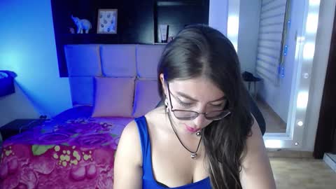 amara_sexy_ online show from 03-09-26, 08:02