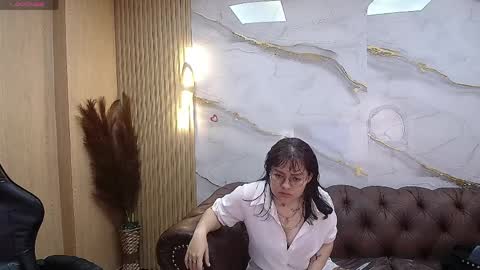 Snapshot of amara_tf chatting on 04-08-26, 05:57 amara online show from 04-08-26, 05:57