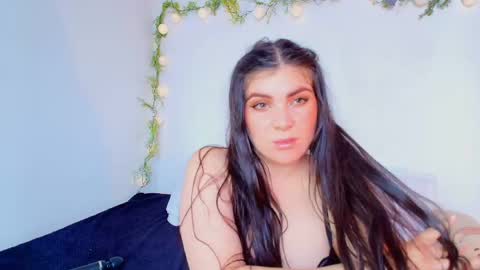Amara Vega  online show from 05-13-26, 03:53