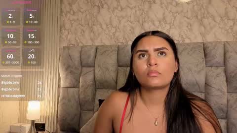 amarahanks_ online show from 11-26-25, 08:21