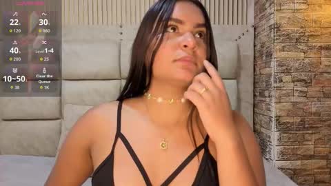 amarahanks_ online show from 12-04-25, 07:00