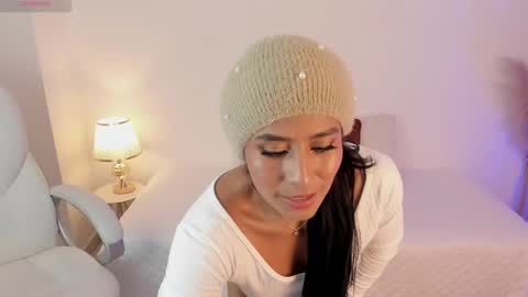 Amara online show from 02-19-25, 10:42