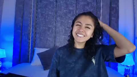 Emily online show from 06-11-26, 10:57