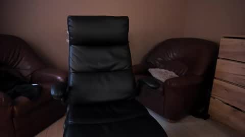 amateur_fitbabex online show from 02-07-26, 07:45