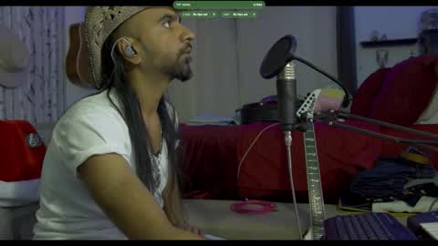 Snapshot of amateurhq chatting on 12-05-25, 03:15 amateurhq online show from 12-05-25, 03:15