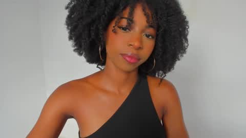 Snapshot of amatiistur chatting on 12-10-24, 08:27 Tammy online show from 12-10-24, 08:27