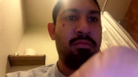 Snapshot of amature59 chatting on 01-11-25, 02:04 Jamesy online show from 01-11-25, 02:04