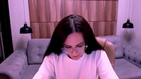 Izza online show from 05-05-26, 02:58