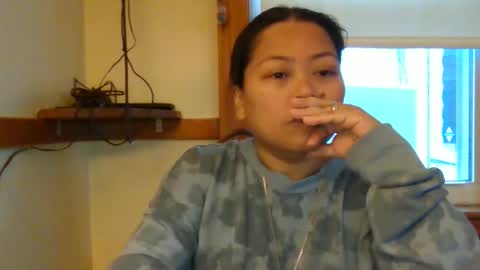 So many calling me Laura but i am Lora now i know Lora is SpanishLaura is EnglishLori is Italian so can call me those name online show from 01-17-26, 12:43