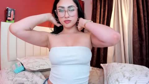 Sara  online show from 09-24-25, 01:53