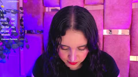 Snapshot of ambar_devon chatting on 11-08-25, 06:51 online show from 11-08-25, 06:51