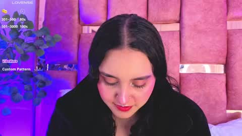 Snapshot of ambar_devon chatting on 11-24-25, 07:02 online show from 11-24-25, 07:02