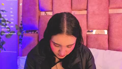 Snapshot of ambar_devon chatting on 11-29-25, 02:42 online show from 11-29-25, 02:42