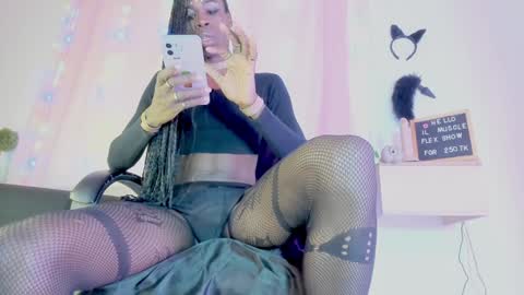 Snapshot of ambar_fitness88 chatting on 01-07-25, 02:30 Ambar fitness88 online show from 01-07-25, 02:30