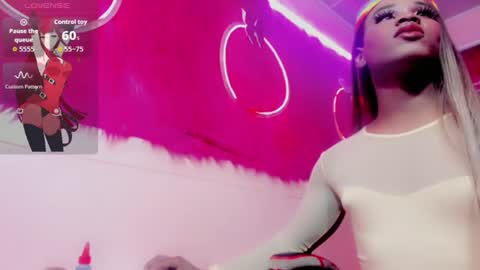 Snapshot of ambar_temptation chatting on 06-19-26, 07:50 ambar_temptation online show from 06-19-26, 07:50