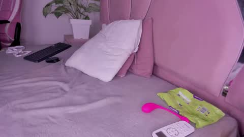 ambarasm online show from 11-19-25, 01:00