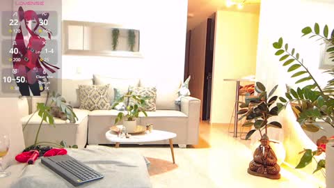 Snapshot of ambarhill chatting on 12-23-24, 01:18 Ambar online show from 12-23-24, 01:18